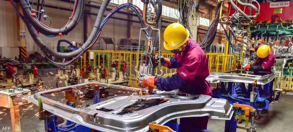 تقرير: الصناعة الصينية في مهبّ الرسوم الجمركية الأميركية