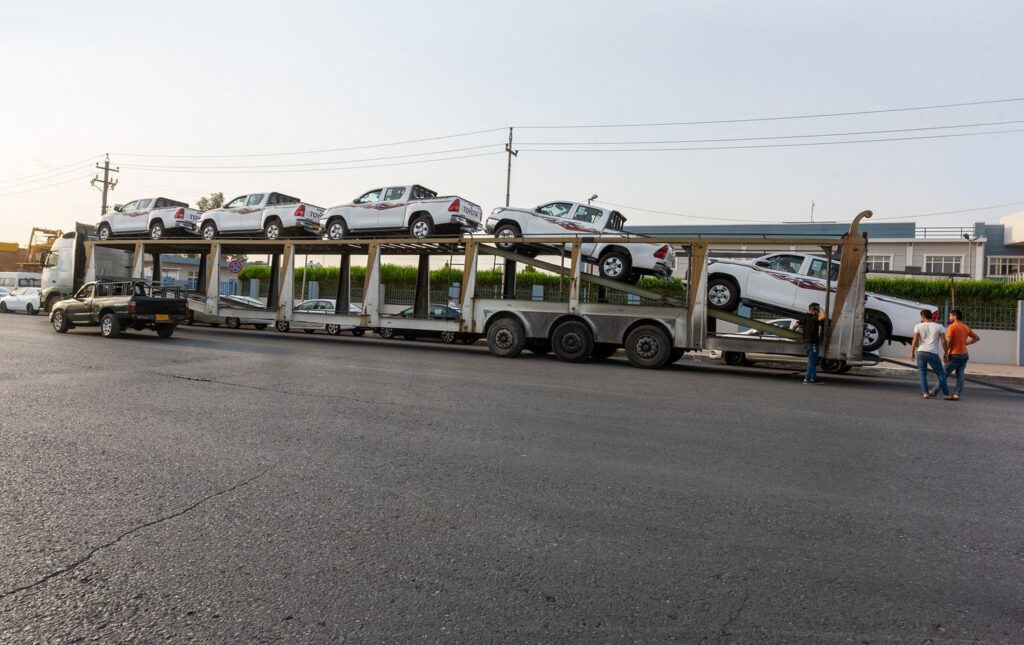 لتخفيف الاختناقات المرورية.. اجتماع حكومي يضع خطة لتقليص استيراد السيارات