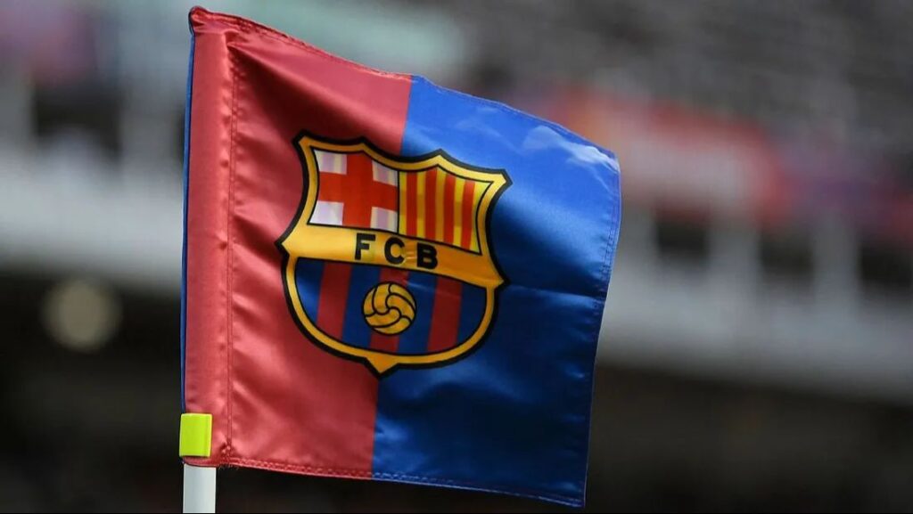 برشلونة يحدد أهدافه في سوق الانتقالات والأولوية لنجم ليفربول