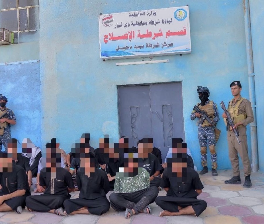الداخلية تطيح بـ27 متهماً متورطاً بنزاع عشائري بإحدى قرى ناحية سيد دخيل في ذي قار